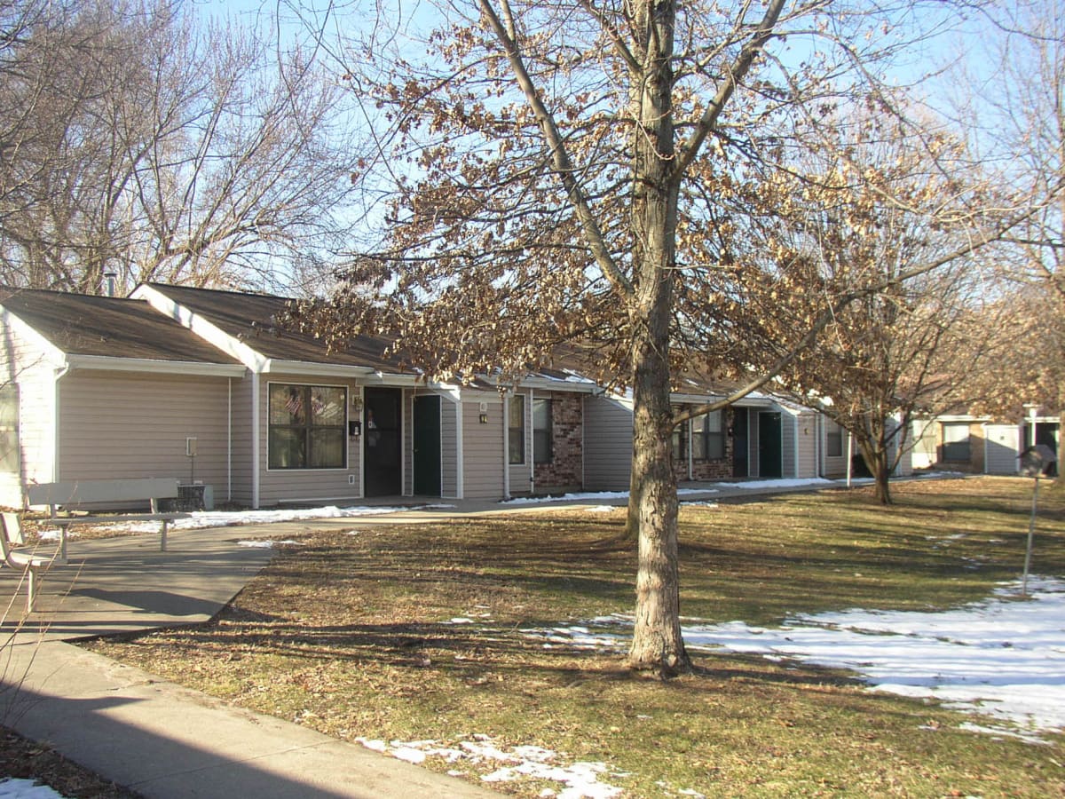 Photos and Video of Glenwood Manor in Springfield, MO